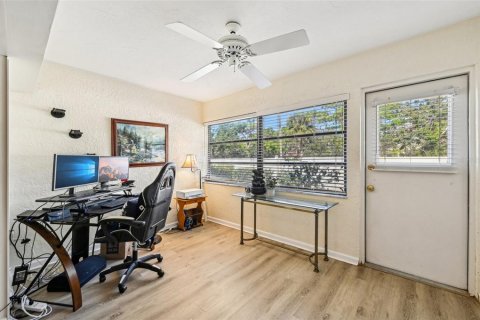 Casa en alquiler en Sarasota, Florida, 2 dormitorios, 124.49 m2 № 1854323 - foto 22