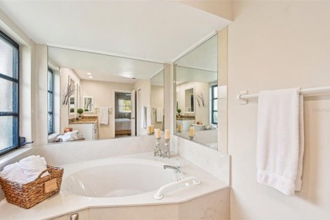 Casa en alquiler en Sarasota, Florida, 2 dormitorios, 124.49 m2 № 1854323 - foto 29
