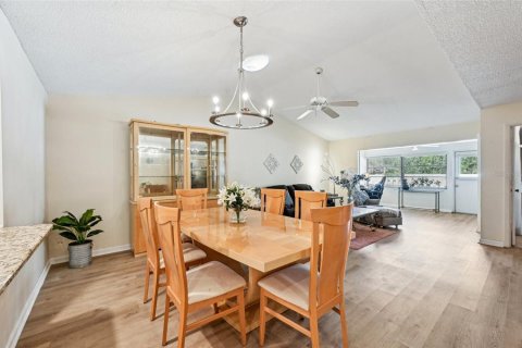 Casa en alquiler en Sarasota, Florida, 2 dormitorios, 124.49 m2 № 1854323 - foto 7