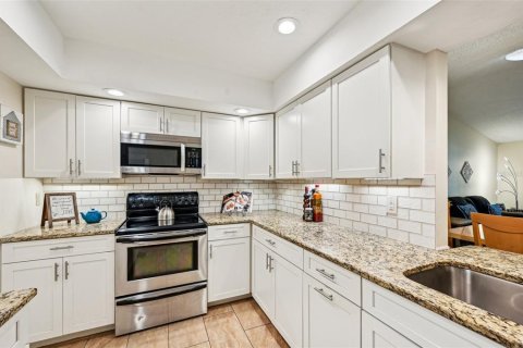 Casa en alquiler en Sarasota, Florida, 2 dormitorios, 124.49 m2 № 1854323 - foto 12