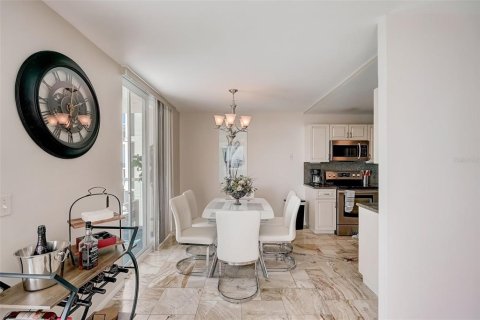 Copropriété à vendre à Longboat Key, Floride: 2 chambres, 136.57 m2 № 1765368 - photo 9