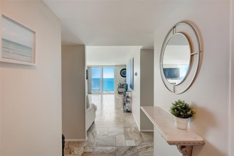 Copropriété à vendre à Longboat Key, Floride: 2 chambres, 136.57 m2 № 1765368 - photo 3