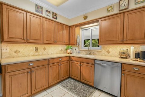 Villa ou maison à vendre à Lakeland, Floride: 4 chambres, 213.86 m2 № 2279882 - photo 11