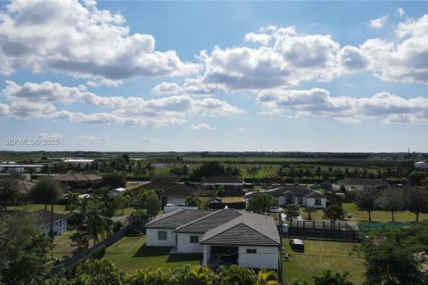 Casa en alquiler en Homestead, Florida, 4 dormitorios, 334.45 m2 № 1991664 - foto 22