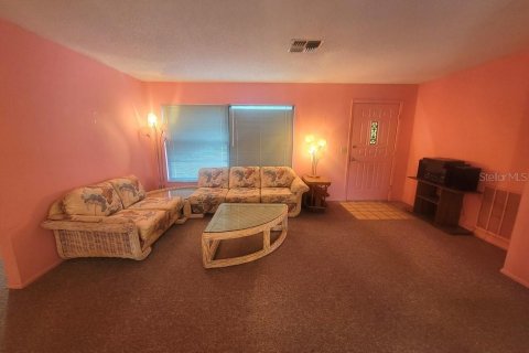Villa ou maison à vendre à Spring Hill, Floride: 3 chambres, 163.97 m2 № 1853370 - photo 4