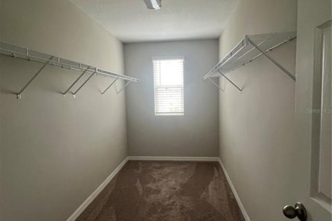 House in Wesley Chapel, Florida 5 bedrooms, 229.47 sq.m. № 1815963 - photo 13