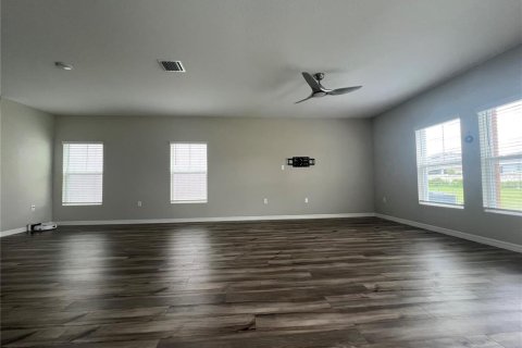 House in Wesley Chapel, Florida 5 bedrooms, 229.47 sq.m. № 1815963 - photo 2