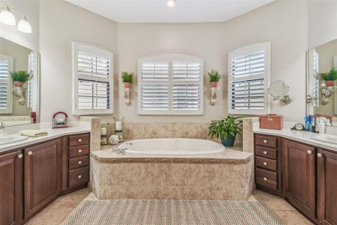 Casa en venta en Poinciana, Florida, 4 dormitorios, 271 m2 № 1912840 - foto 28