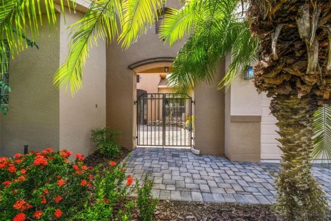 Casa en venta en Poinciana, Florida, 4 dormitorios, 271 m2 № 1912840 - foto 5