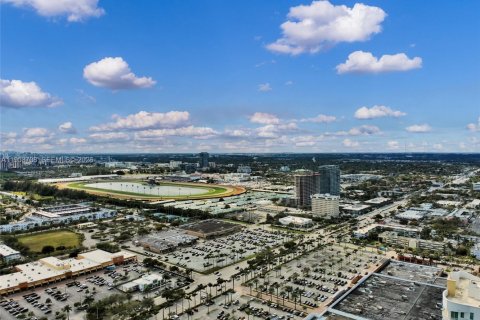 Copropriété à vendre à Hallandale Beach, Floride: 2 chambres, 97.73 m2 № 2153281 - photo 26