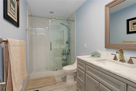 Villa ou maison à vendre à Miami, Floride: 5 chambres, 195.28 m2 № 2004856 - photo 20