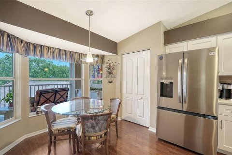 Condo in Sarasota, Florida, 2 bedrooms  № 2199577 - photo 13