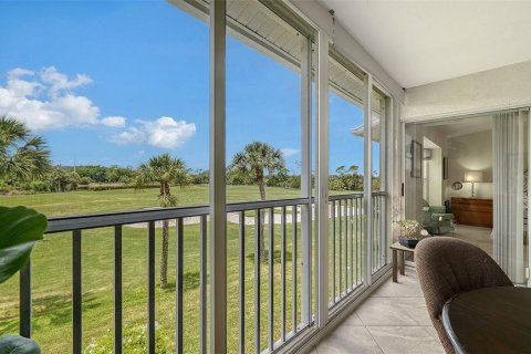 Condo in Sarasota, Florida, 2 bedrooms  № 2199577 - photo 7