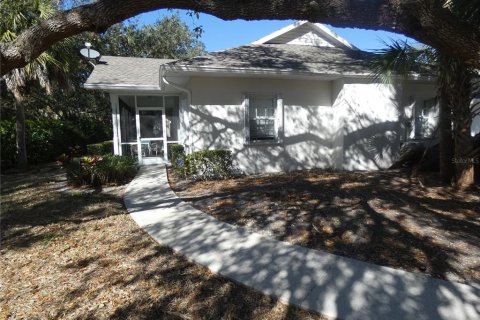 House in Port Charlotte, Florida 2 bedrooms, 110.55 sq.m. № 2108992