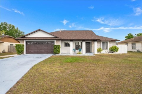 House in Kissimmee, Florida 3 bedrooms, 142.6 sq.m. № 1618802 - photo 1