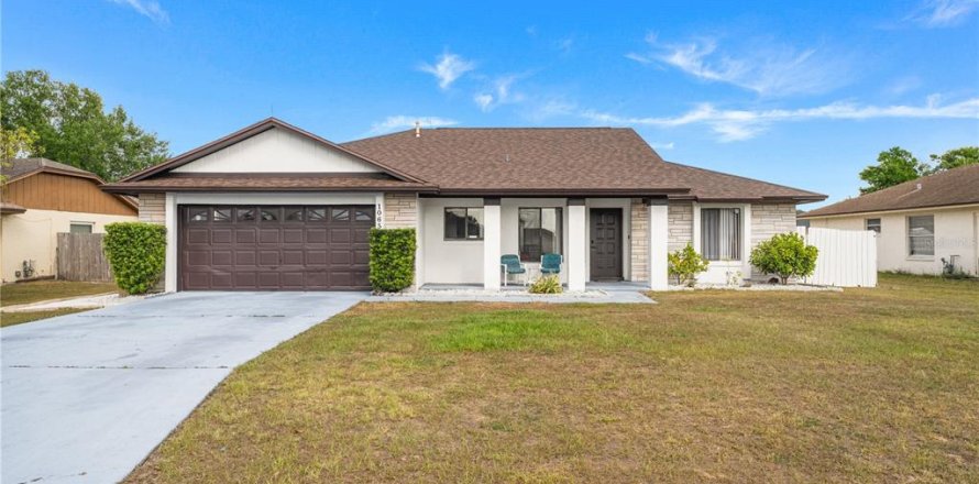 House in Kissimmee, Florida 3 bedrooms, 142.6 sq.m. № 1618802
