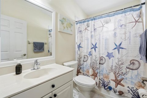 House in Port St. Lucie, Florida 4 bedrooms, 224.17 sq.m. № 2191055 - photo 7