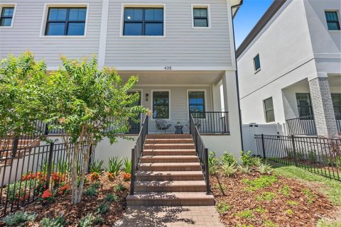 Купить таунхаус в Сент-Питерсберг, Флорида 3 комнаты, 217.39м2, № 1907820 - фото 24