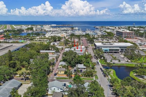 Купить таунхаус в Сент-Питерсберг, Флорида 3 комнаты, 217.39м2, № 1907820 - фото 21