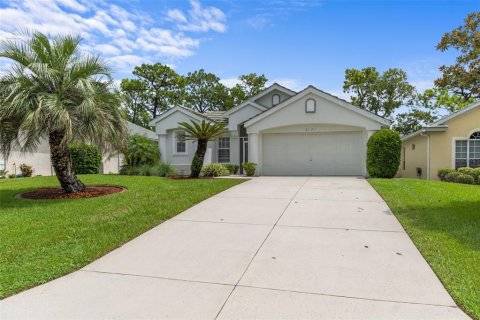Casa en venta en Weeki Wachee, Florida, 3 dormitorios, 164.62 m2 № 1908070 - foto 5