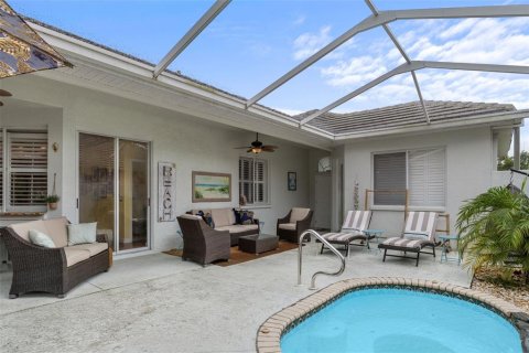 Casa en venta en Weeki Wachee, Florida, 3 dormitorios, 164.62 m2 № 1908070 - foto 11