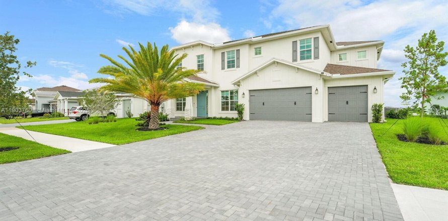 House in Loxahatchee Groves, Florida 5 bedrooms № 1955754