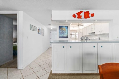 Condo in Cocoa Beach, Florida, 2 bedrooms  № 1720702 - photo 19