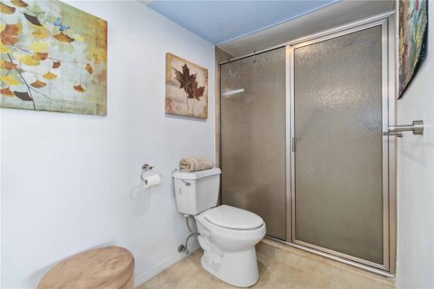 Condo in Cocoa Beach, Florida, 2 bedrooms  № 1720702 - photo 27