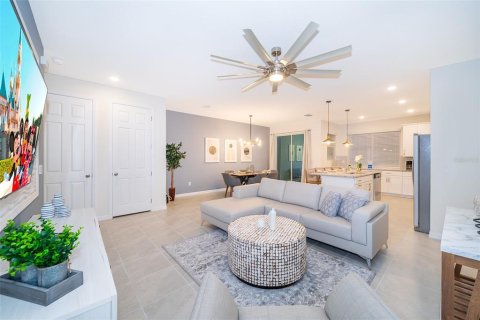 Townhouse in SOLARA RESORT in Kissimmee, Florida 4 bedrooms, 199.28 sq.m. № 1688303 - photo 4