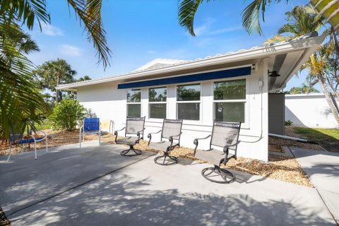 House in Nokomis, Florida 2 bedrooms, 112.78 sq.m. № 1793808 - photo 14