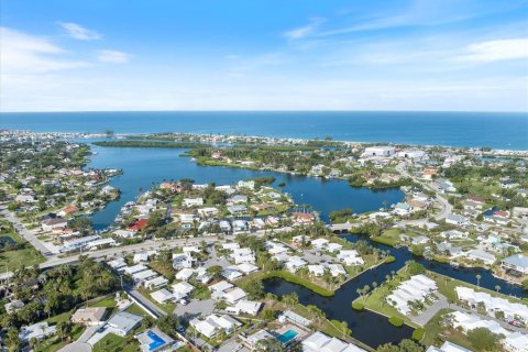 House in Nokomis, Florida 2 bedrooms, 112.78 sq.m. № 1793808 - photo 3