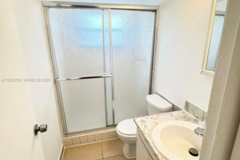 Copropriété à louer à Deerfield Beach, Floride: 2 chambres, 70.61 m2 № 1976842 - photo 16