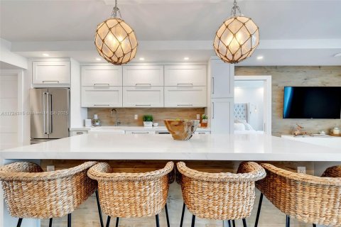 Copropriété à louer à Miami Beach, Floride: 2 chambres, 89.19 m2 № 1474519 - photo 4