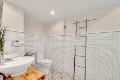 Copropriété à louer à Miami Beach, Floride: 2 chambres, 89.19 m2 № 1474519 - photo 19