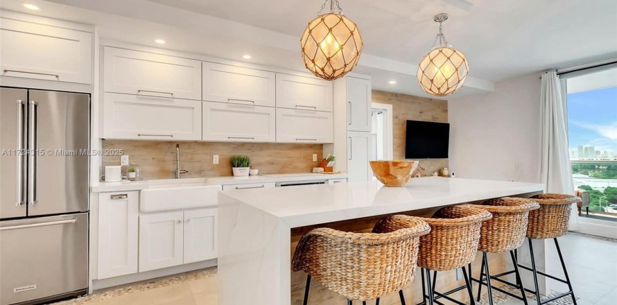 Condo à Miami Beach, Floride, 2 chambres № 1474519