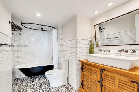 Copropriété à louer à Miami Beach, Floride: 2 chambres, 89.19 m2 № 1474519 - photo 15