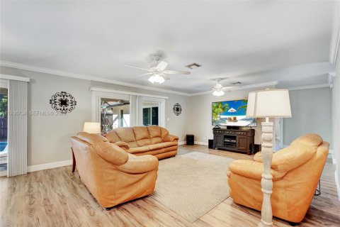 Villa ou maison à vendre à Coral Springs, Floride: 4 chambres, 228.45 m2 № 1995489 - photo 9