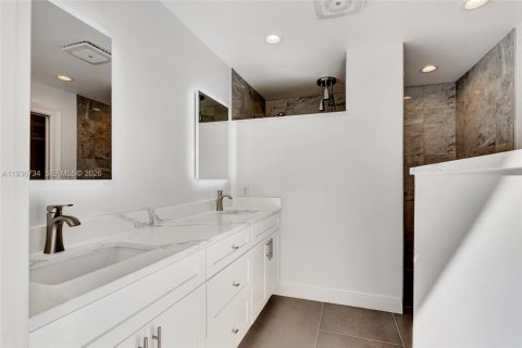 Villa ou maison à vendre à Coral Springs, Floride: 4 chambres, 228.45 m2 № 1995489 - photo 22