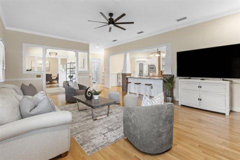 Casa en venta en Lutz, Florida, 4 dormitorios, 405.43 m2 № 1446693 - foto 11