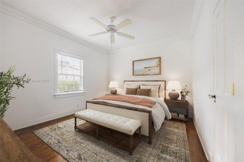 House in Coral Gables, Florida 2 bedrooms, 132.39 sq.m. № 1891443 - photo 14
