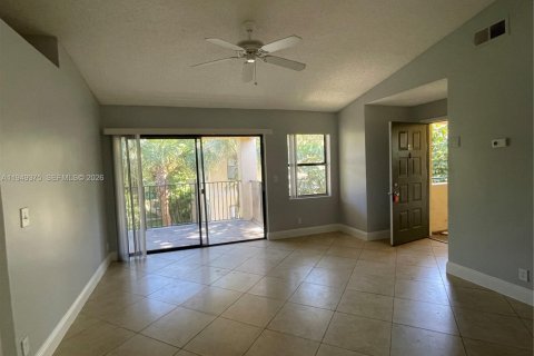 Снять в аренду кондоминиум в Санрайз, Флорида 2 спальни, 95.13м2, № 2005158 - фото 11