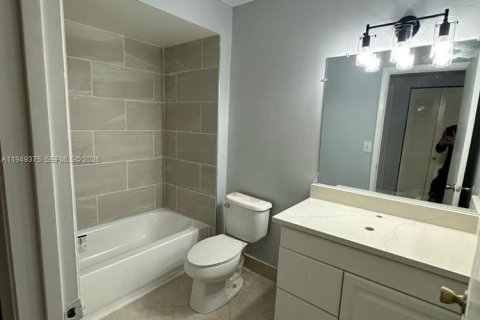 Снять в аренду кондоминиум в Санрайз, Флорида 2 спальни, 95.13м2, № 2005158 - фото 5