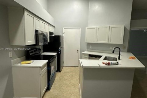 Снять в аренду кондоминиум в Санрайз, Флорида 2 спальни, 95.13м2, № 2005158 - фото 6