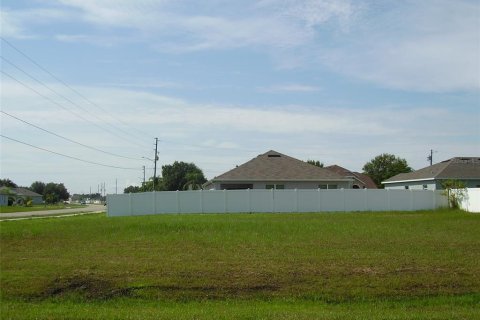 Land in Kissimmee, Florida № 2239946
