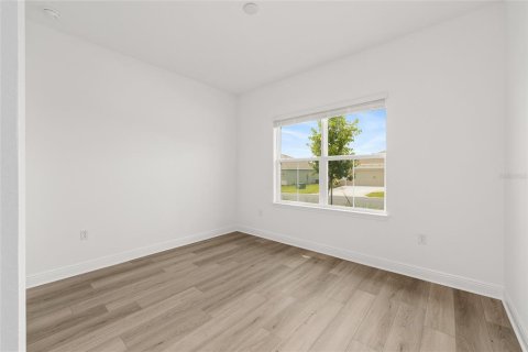 House in Ocala, Florida 3 bedrooms, 235.6 sq.m. № 2105586 - photo 9