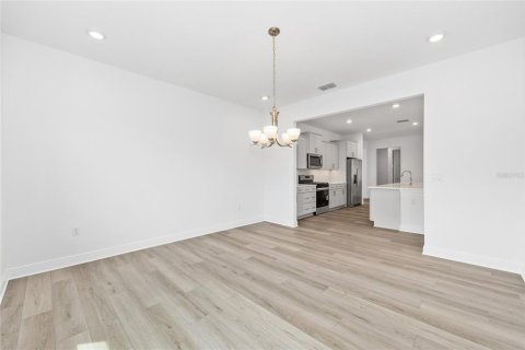 House in Ocala, Florida 3 bedrooms, 235.6 sq.m. № 2105586 - photo 24