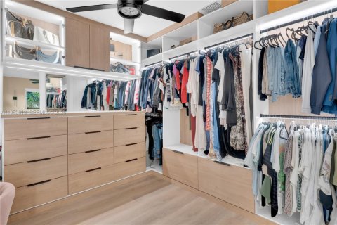 Купить виллу или дом в Майами, Флорида 3 спальни, 111.48м2, № 2008892 - фото 29