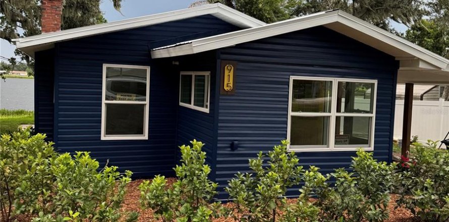 Villa ou maison à Lake Hamilton, Floride 3 chambres, 125.6 m2 № 1873532