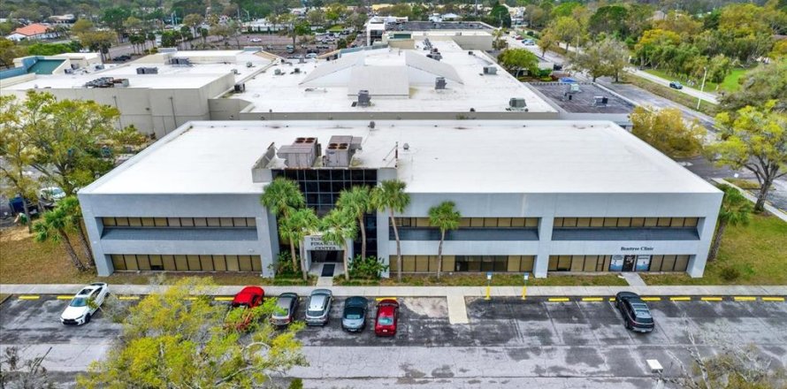 Propiedad comercial en Tampa, Florida 2820.51 m2 № 1572554