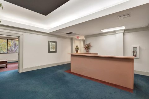 Propiedad comercial en venta en Tampa, Florida, 2820.51 m2 № 1572554 - foto 6